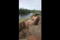 Keerwanden plaatsen voor terras aan het water 2