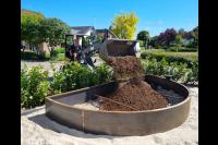 Bloembakken van corten.