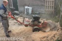 Boomstronk verwijderen met stobbenfrees