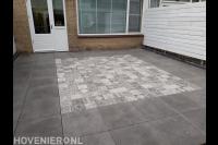 Sierbestrating met mozaïektegels