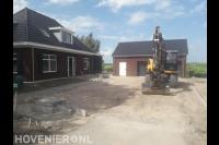 Voorbereidend grondwerk voor bestrating
