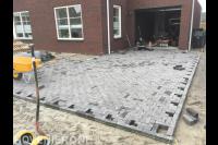 Voortuin en oprit bestraten