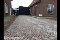 Oprit bestraten met klinkers in waalformaat