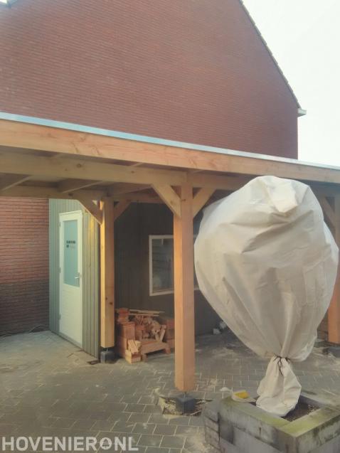 Houten carport