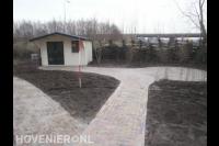 Bestrating aanleggen in nieuwe tuin