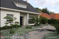 Onderhoudsarme voortuin 1