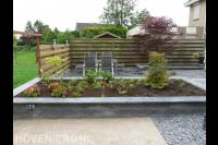 Verhoogde border van stapelblokken