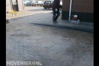 Straatwerk aftrillen