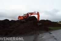 Grondwerk met graafmachine