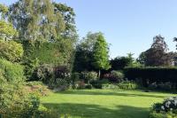 Tuinonderhoud met oog voor biodiversiteit