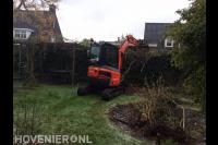 Tuin leeghalen met minigraver