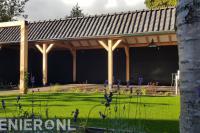 Grote houten kapschuur