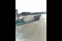 Machinaal bestraten van bedrijfsterrein met betonklinkers 1