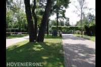 Onderhoud van buitenruimten en groen op camping 2