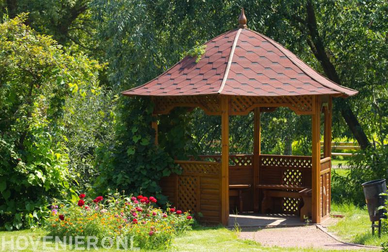 De Vos Tuin en Bestratingen bv