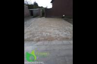 Oprit bestraten met betonklinkers 2