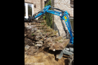 Oude trap verwijderen met minigraver