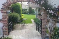 Kunstgras in achtertuin