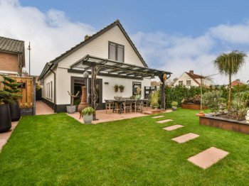 Het hele jaar door buiten genieten dankzij een overkapping