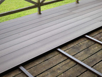 Duurzame materiaalkeuzes als vast onderdeel van modern tuinontwerp