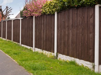 Hoe hoog mag een schutting zijn?